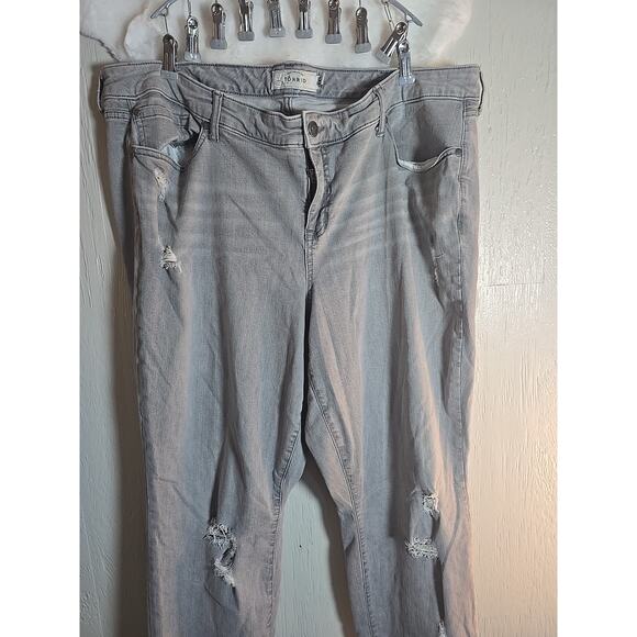 Torrid Skinny Plus 24XT Destructed Distressed Jean Light Gray Casual School - Picture 2 of 7